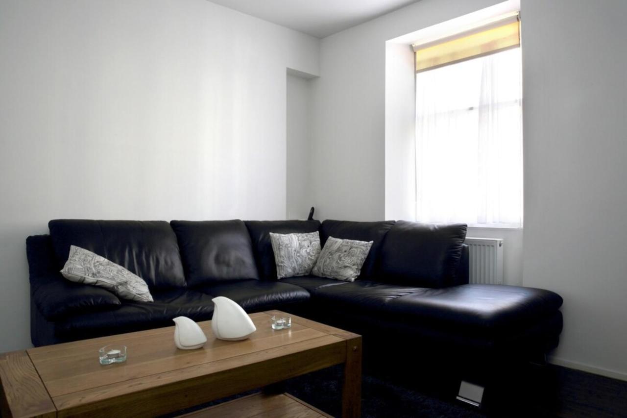 Central Apartment For The Fringe إدنبرة المظهر الخارجي الصورة